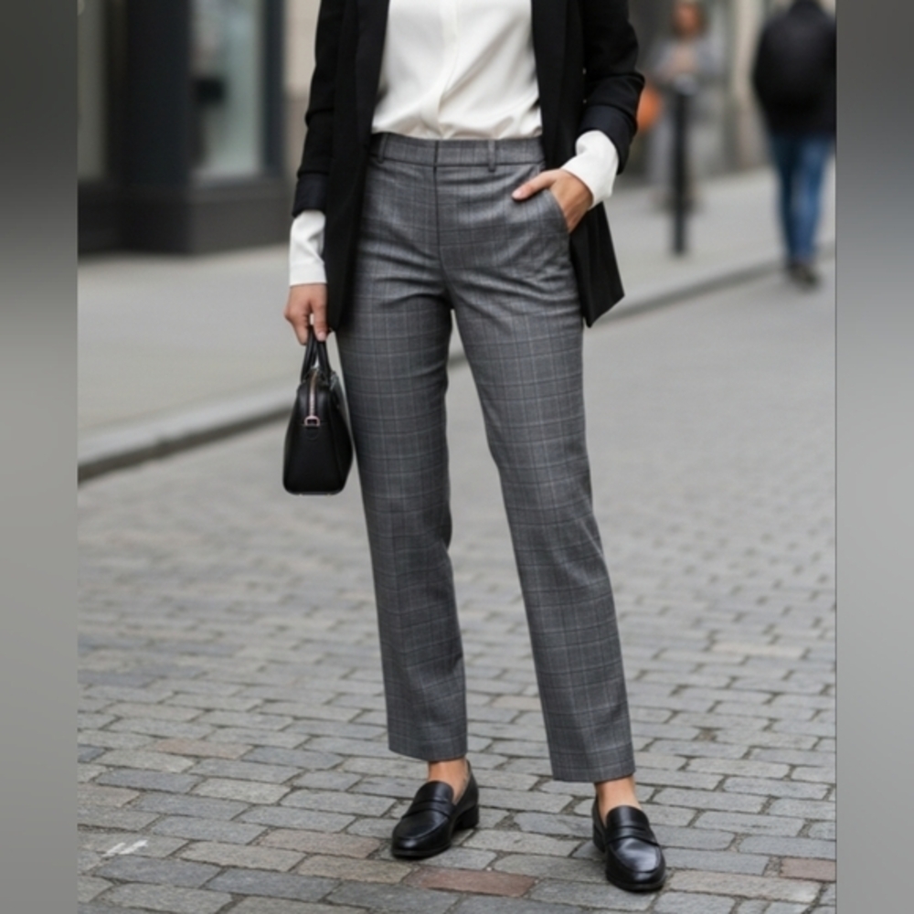 Hilary Radley Women's Gray Plaid Straight Leg Formal Pants NWT